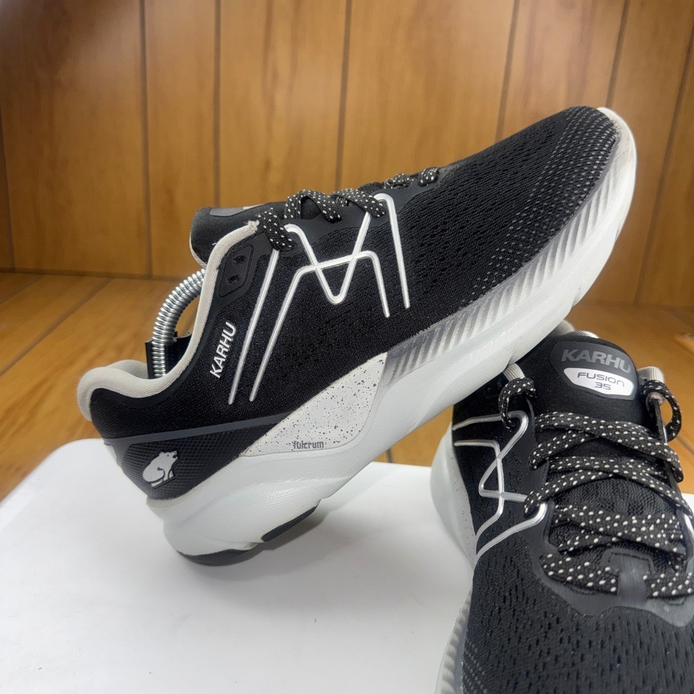 Karhu Fusion Ortix HIVO Womens Running Shoes Black White F200347 Size 7.5